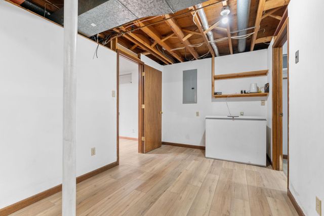 6540 Zealand Avenue N, Brooklyn Park, MN 55428