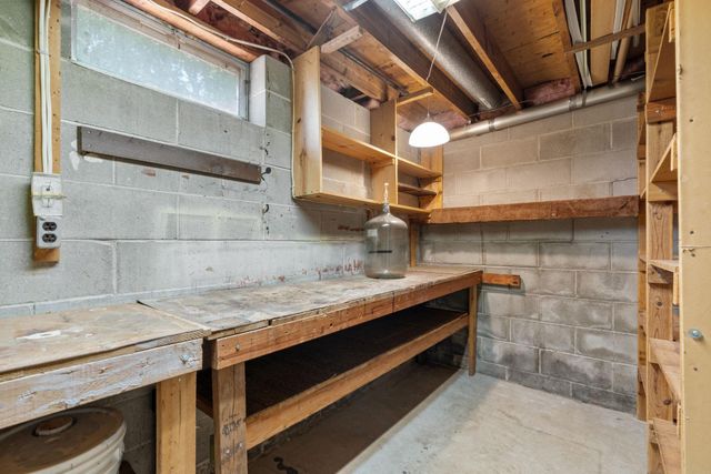 6540 Zealand Avenue N, Brooklyn Park, MN 55428