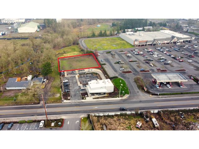 31430 S HIGHWAY 213, Molalla, OR 97038