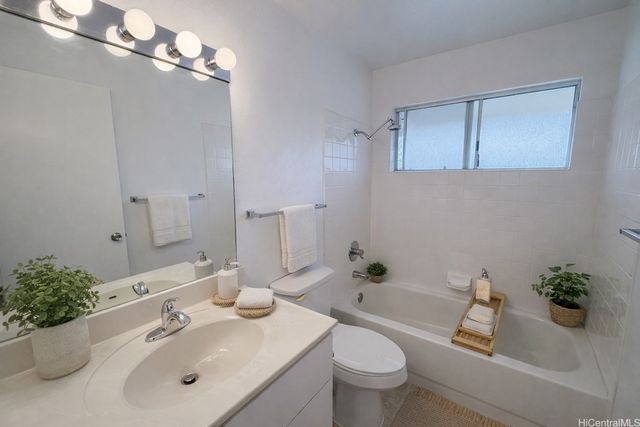 95-510 Wikao Street Q206, Mililani, HI 96789