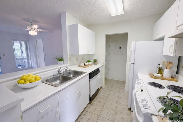 95-510 Wikao Street Q206, Mililani, HI 96789