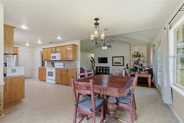 137 Judah Circle, Trenton, TX 75490