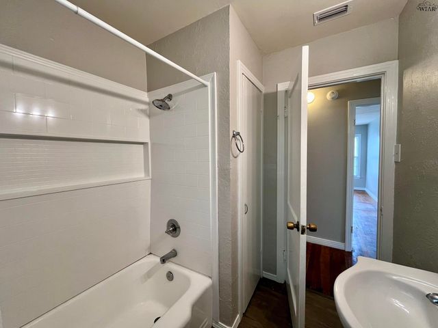 4701 SPISER LANE, Wichita Falls, TX 76302