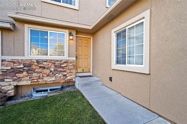 5566 Timeless View, Colorado Springs, CO 80915