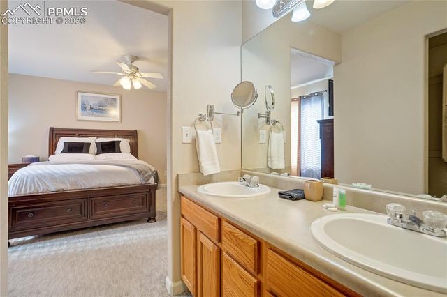 5566 Timeless View, Colorado Springs, CO 80915