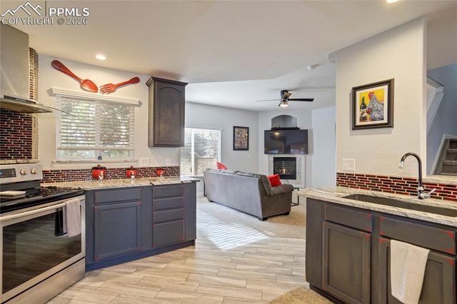 5566 Timeless View, Colorado Springs, CO 80915