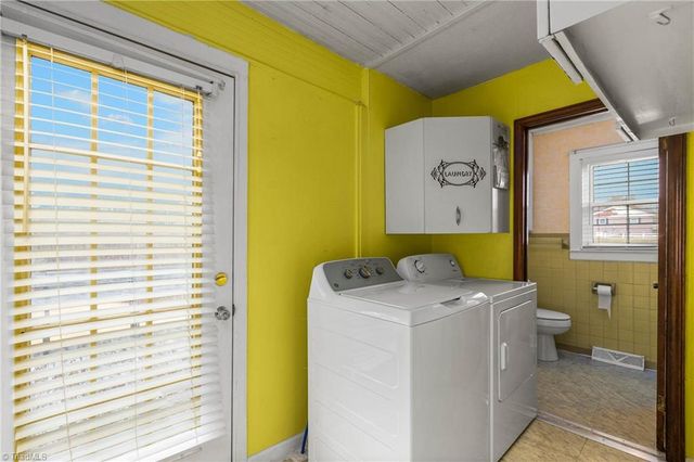 842 Red Brush Road, Mount Airy, NC 27030