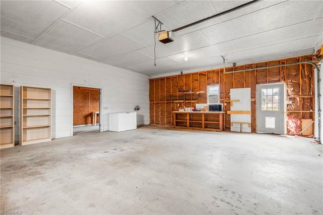 842 Red Brush Road, Mount Airy, NC 27030