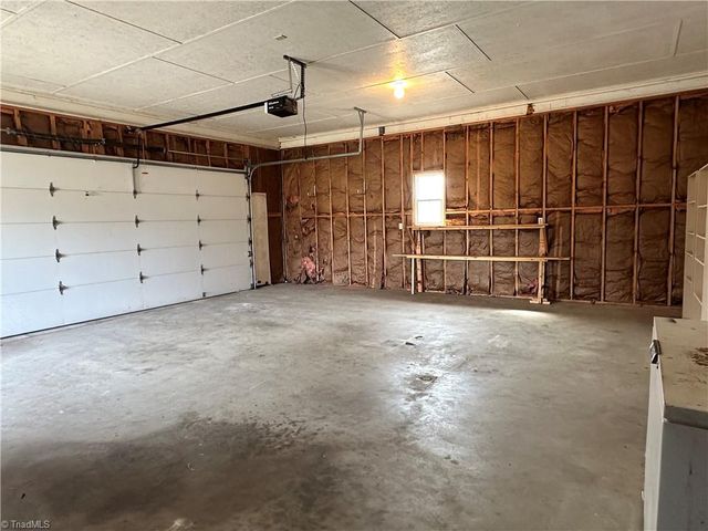 842 Red Brush Road, Mount Airy, NC 27030