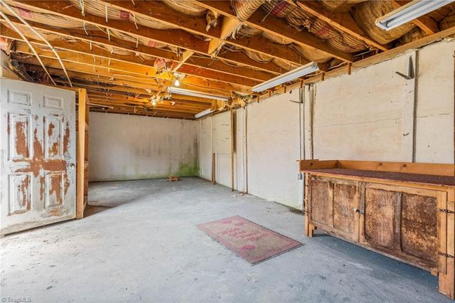 842 Red Brush Road, Mount Airy, NC 27030