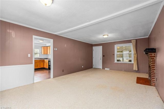 842 Red Brush Road, Mount Airy, NC 27030