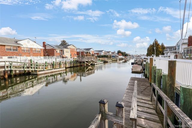 3291 Wolfson Drive, Baldwin, NY 11510