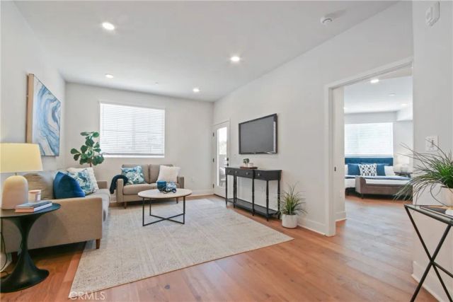 927 Deep Valley Drive 223, Rolling Hills Estates, CA 90274