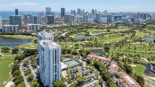 20225 NE 34th Ct 413, Aventura, FL 33180