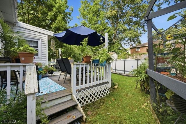 219 Knox Way, Hopatcong Boro, NJ 07843