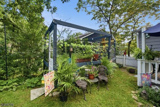 219 Knox Way, Hopatcong Boro, NJ 07843