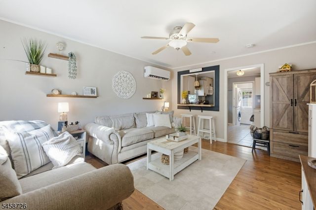 219 Knox Way, Hopatcong Boro, NJ 07843