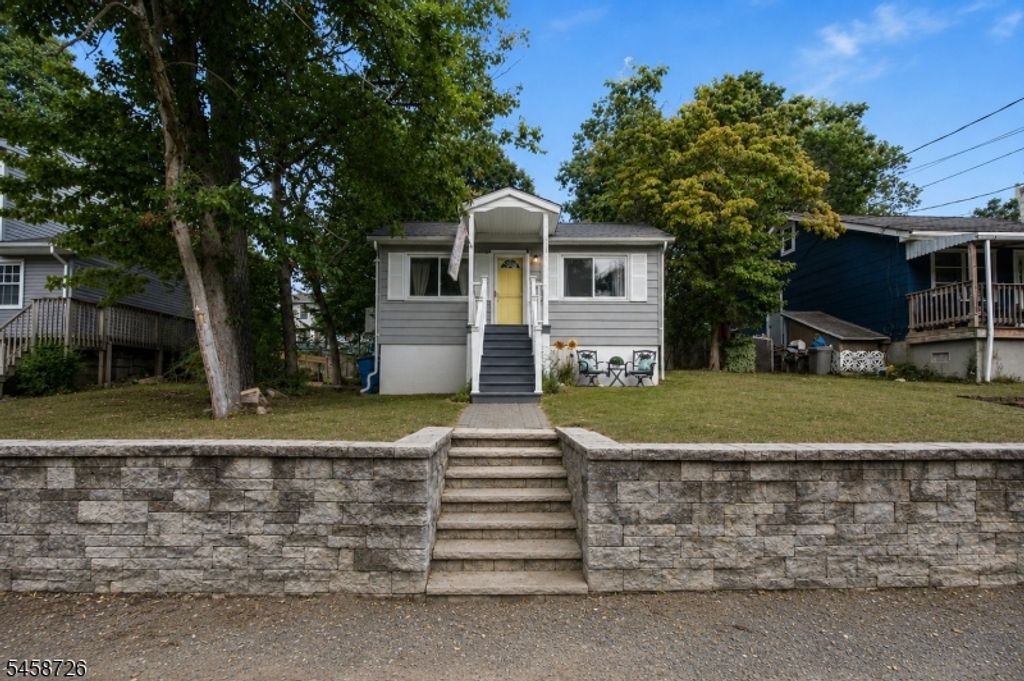 219 Knox Way, Hopatcong Boro, NJ 07843 — photo 4