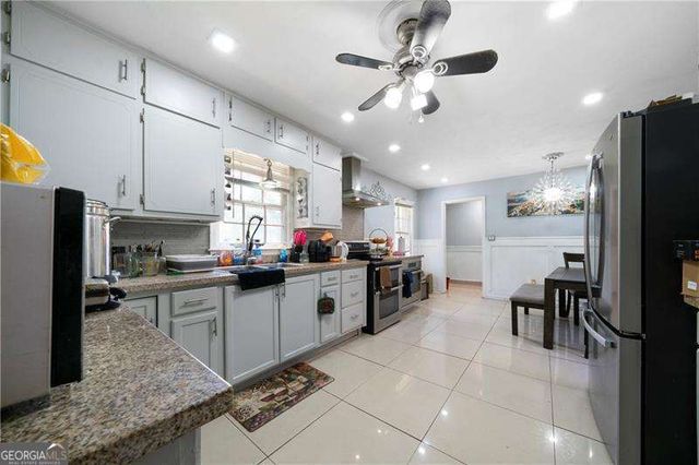 595 Ridgeway Road, Covington, GA 30014