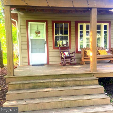 1074 WHITE PINE LN, Capon Bridge, WV 26711