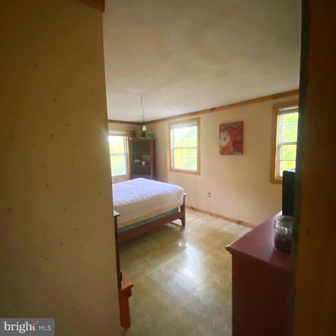 1074 WHITE PINE LN, Capon Bridge, WV 26711