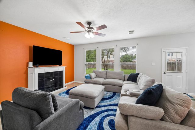 17503 Durham Ridge Lane, Humble, TX 77346