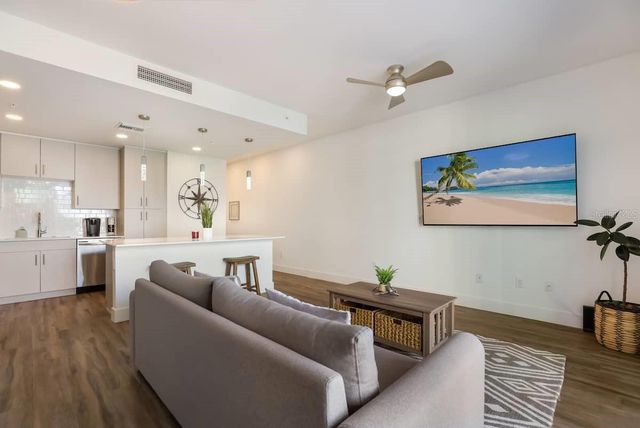 1703 N TAMIAMI TRAIL 210, Sarasota, FL 34234