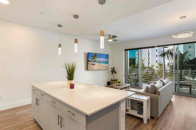 1703 N TAMIAMI TRAIL 210, Sarasota, FL 34234