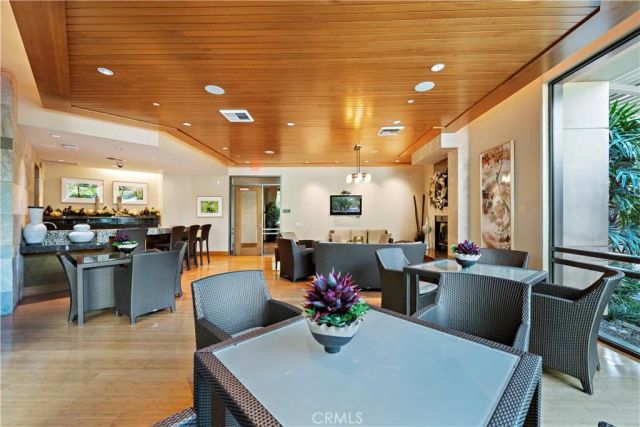 111 Bowery, Irvine, CA 92612