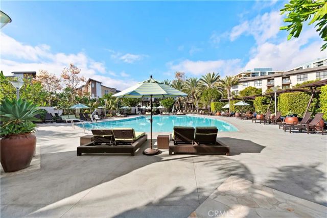 111 Bowery, Irvine, CA 92612