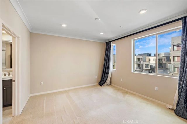 111 Bowery, Irvine, CA 92612