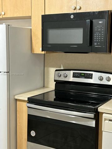 2731 SE 12th Rd 105, Homestead, FL 33035