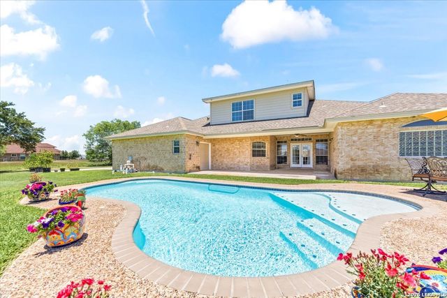8306 Quail Covey Lane, San Antonio, TX 78263