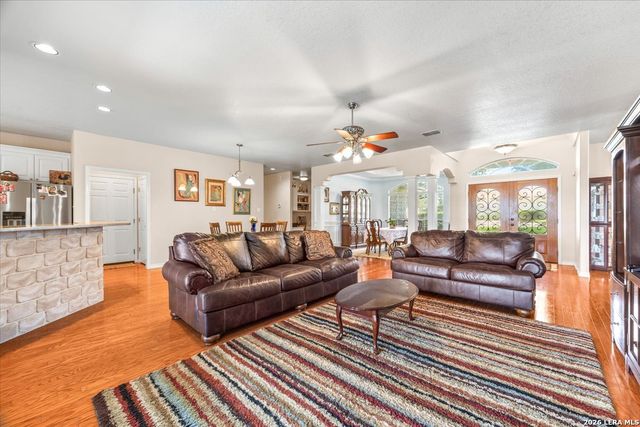 8306 Quail Covey Lane, San Antonio, TX 78263
