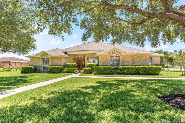 8306 Quail Covey Lane, San Antonio, TX 78263