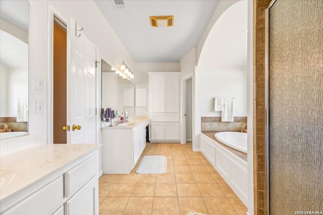 8306 Quail Covey Lane, San Antonio, TX 78263