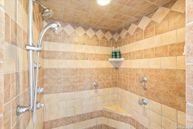8306 Quail Covey Lane, San Antonio, TX 78263