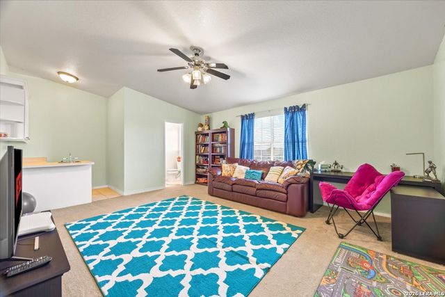 8306 Quail Covey Lane, San Antonio, TX 78263