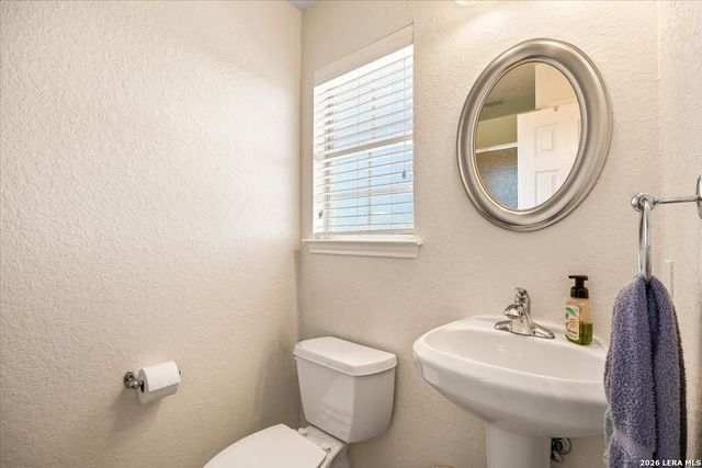 8306 Quail Covey Lane, San Antonio, TX 78263