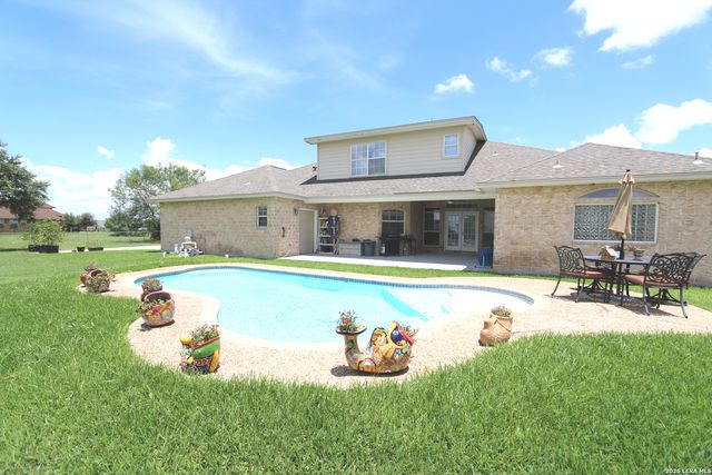 8306 Quail Covey Lane, San Antonio, TX 78263