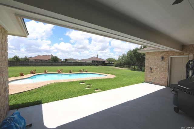 8306 Quail Covey Lane, San Antonio, TX 78263