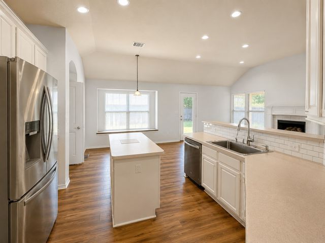 448 Fremont Drive, Rockwall, TX 75087