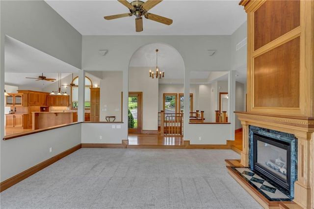 928 E 1279 Road, Lawrence, KS 66047