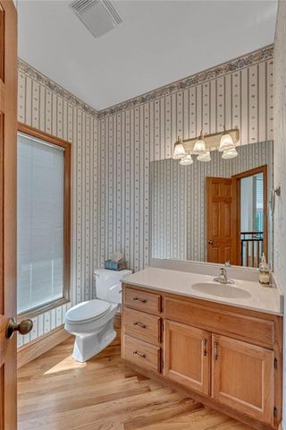 928 E 1279 Road, Lawrence, KS 66047