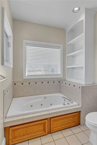 928 E 1279 Road, Lawrence, KS 66047