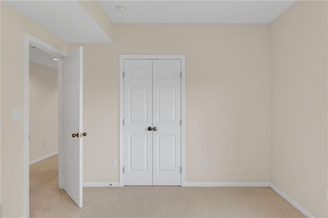 928 E 1279 Road, Lawrence, KS 66047