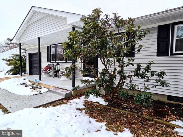 203 LAKE PLACID DR, Little Egg Harbor Twp, NJ 08087