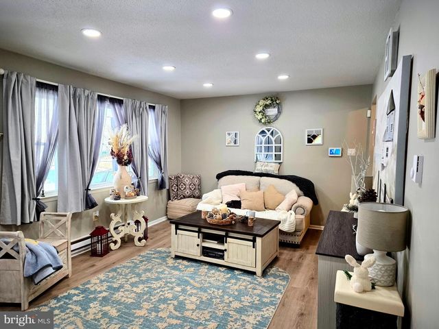 203 LAKE PLACID DR, Little Egg Harbor Twp, NJ 08087