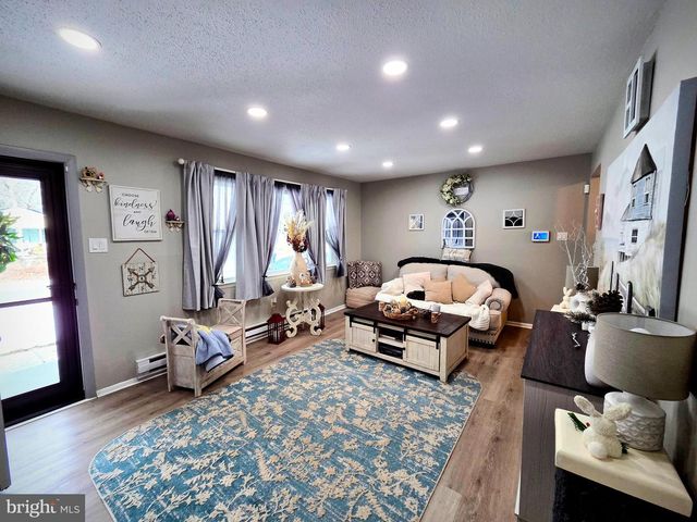 203 LAKE PLACID DR, Little Egg Harbor Twp, NJ 08087