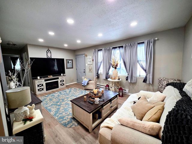 203 LAKE PLACID DR, Little Egg Harbor Twp, NJ 08087